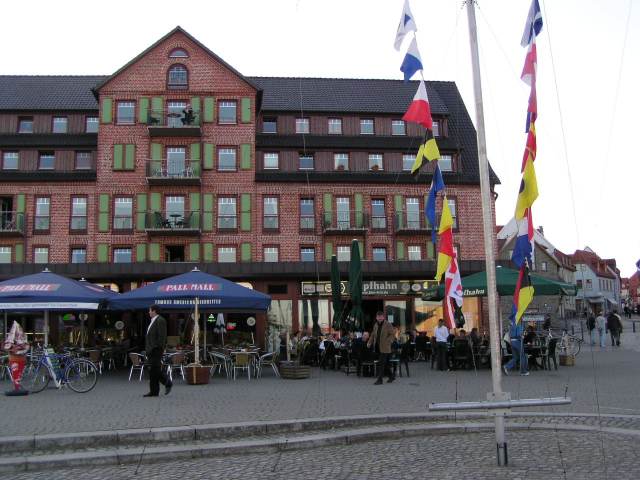 Zur&uuml;ck
