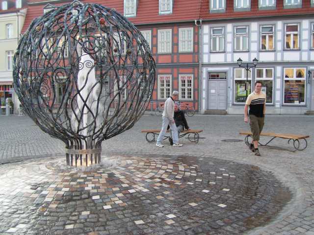 Zur&uuml;ck